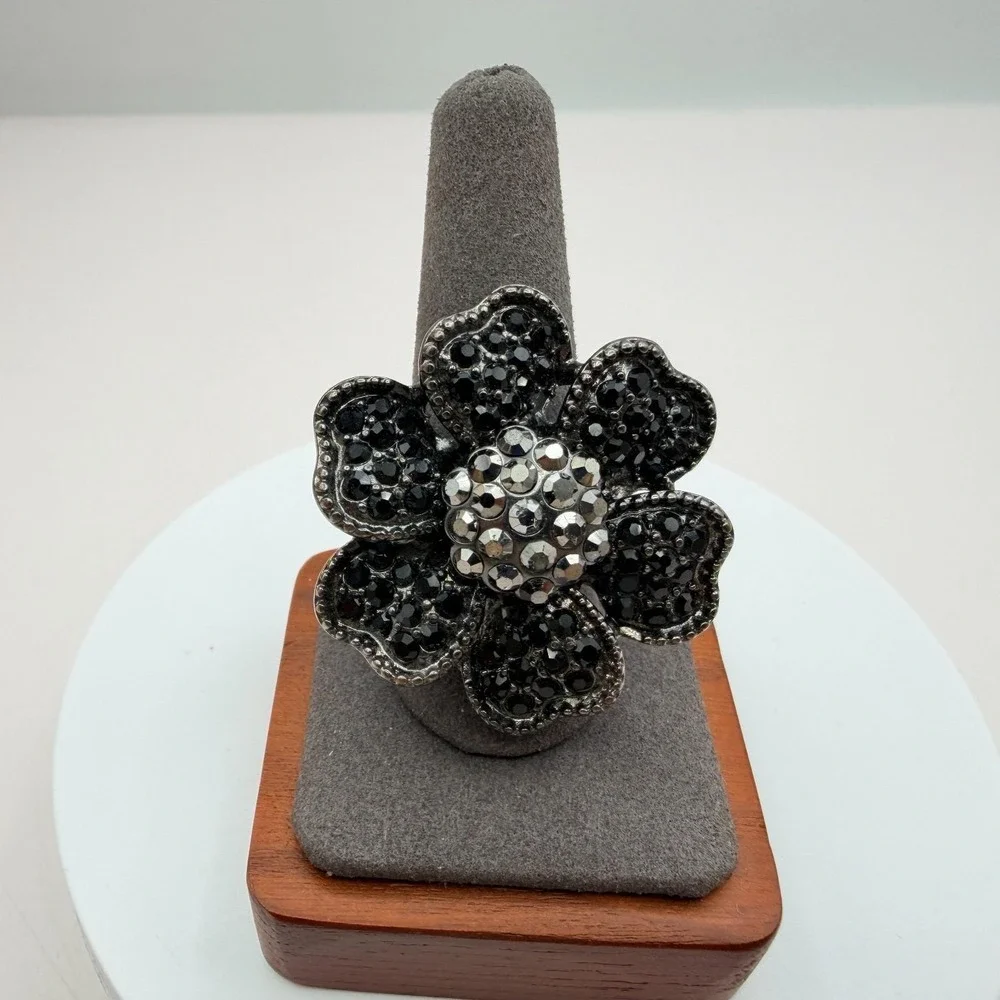Vintage Y2K Silver‎ Tone Black Rhinestones Floral Statement Ring Women's Jewelry